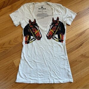 Vintage urban outfitters X nylon collab pony head print v-neck shirt
